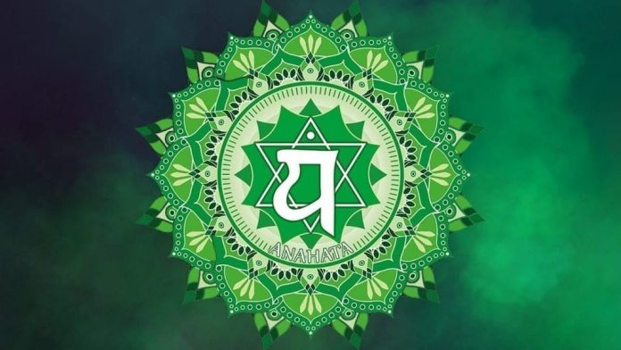 Using Your Fourth Chakra to Love