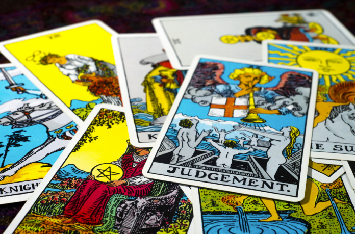 Using Tarot for Good Luck