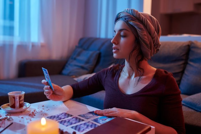 Psychic and Tarot Readings
